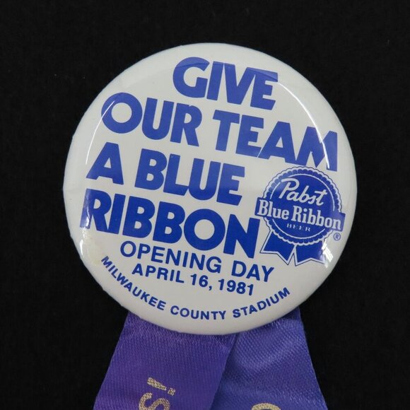 Milwaukee Brewers Opening Day 1981 Button Pin Ribbon County Stadium Pabst PBR - Picture 2 of 7